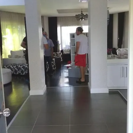 Vila Huzur Sitesi Villalari *